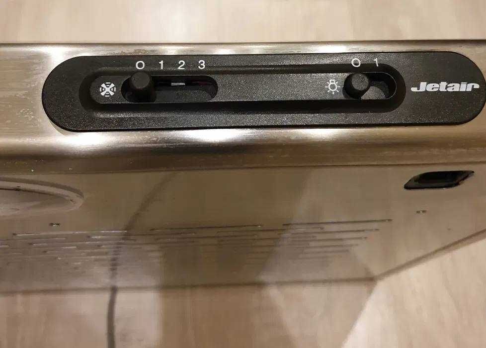 Вытяжка Jetair, встраиваемая с жироулавливающим фильтром, есть торг