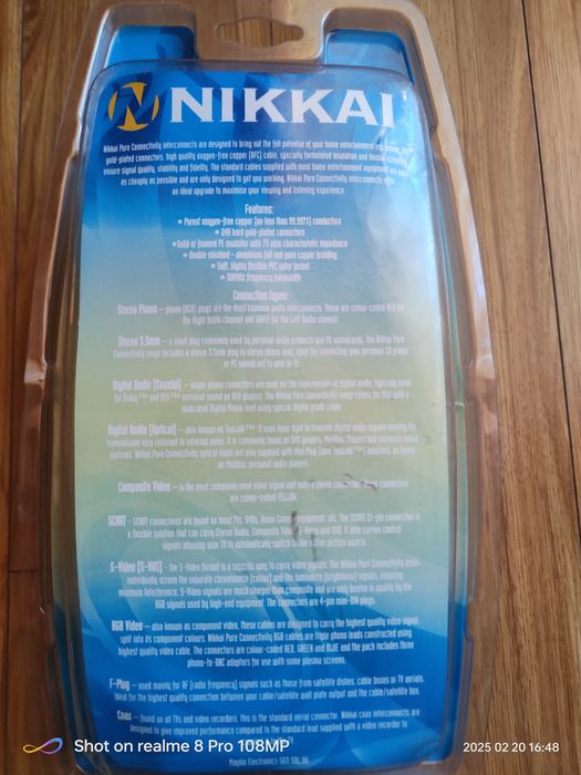 Cablu audio video jack la jack.