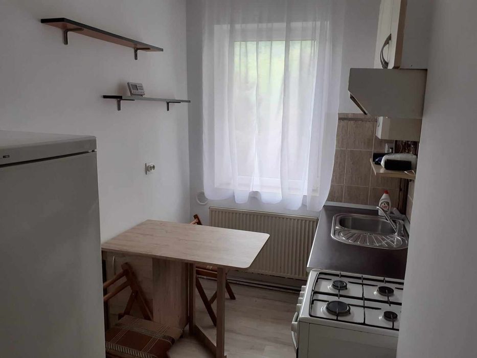 Apartament 2 camere, decomandat