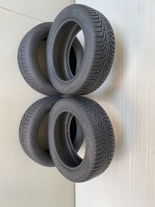 4бр зимни гуми 225/55/17/Nokian D4 Winter 5.8мм/3218dot