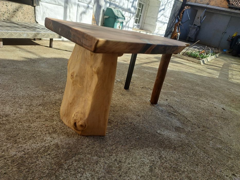 Маса за кафе за вашият хол или веранда