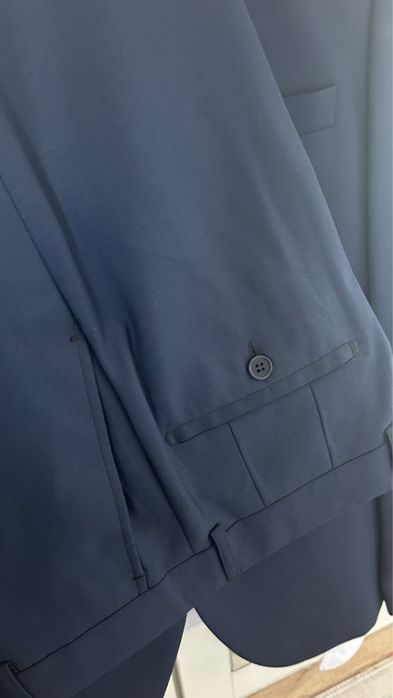 Мужской костюм с брюками