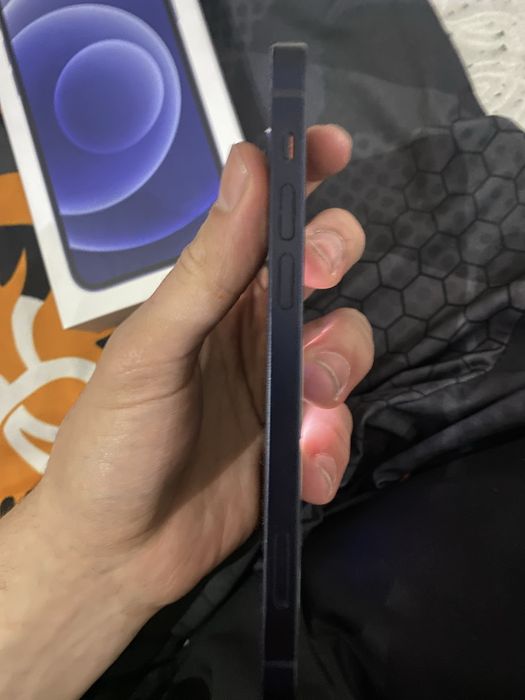 Айфон 12 не вскрывался