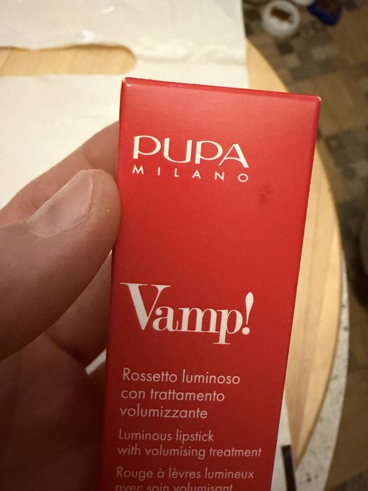 Продам губную помаду!