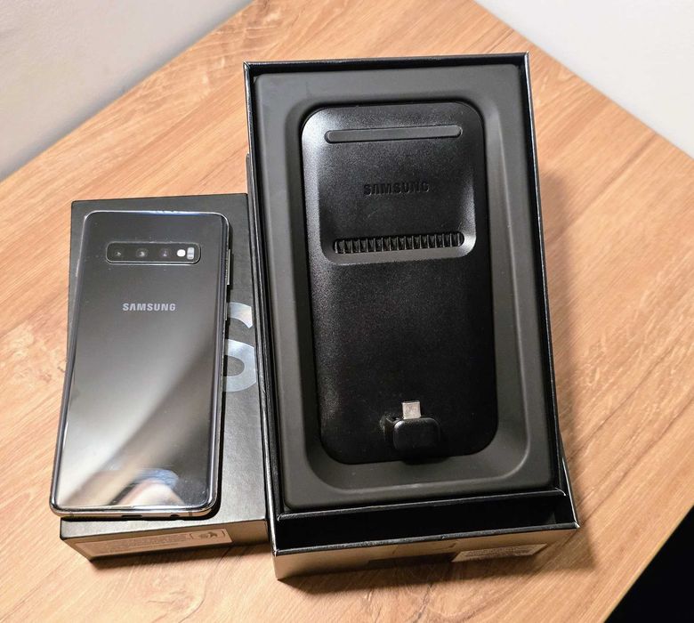 PACHET PREMIUM: Samsung Galaxy S10 (SM-G973F/DS) + DeX Pad (Gen 2)