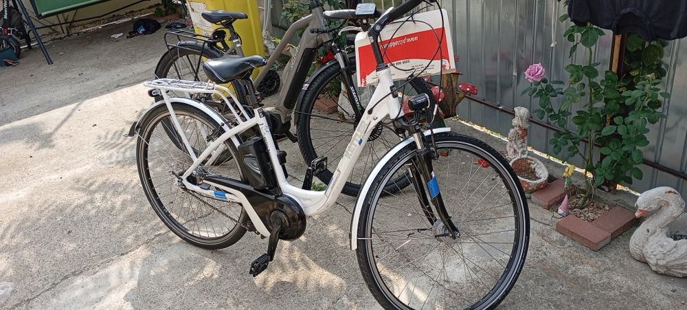Bicicleta electrica  asistata acte incarcator