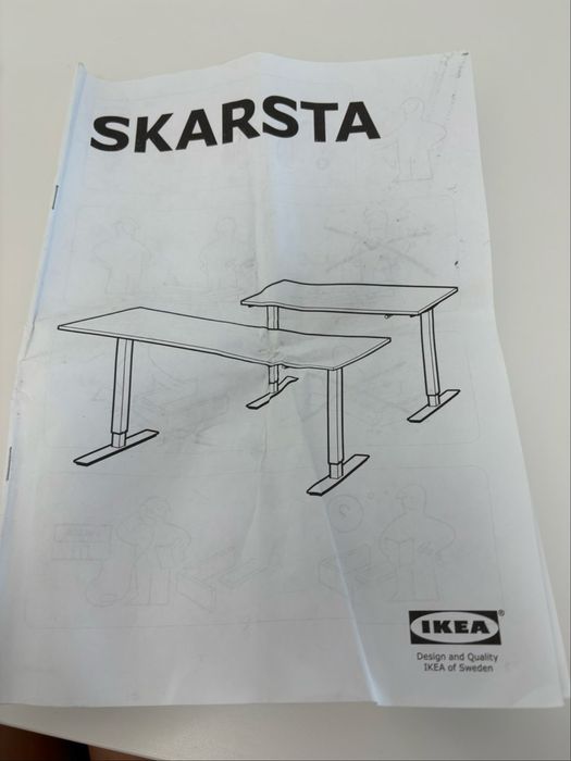 Birou reglabil IKEA SKARSTA