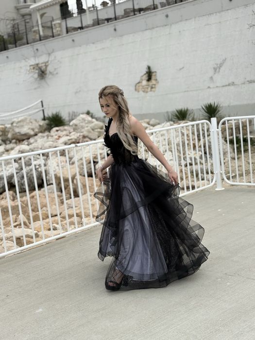 Продавам абитуриентска рокля!!!