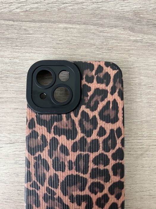 Нов кейс за Iphone 15