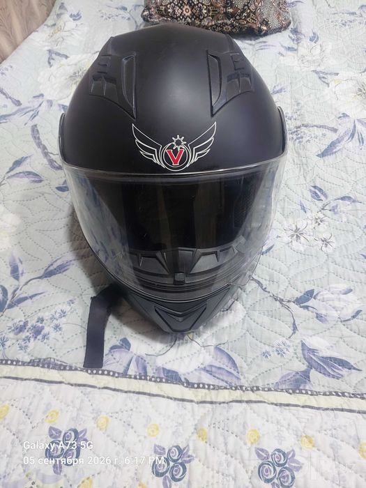 Продам шлем чернова цвета