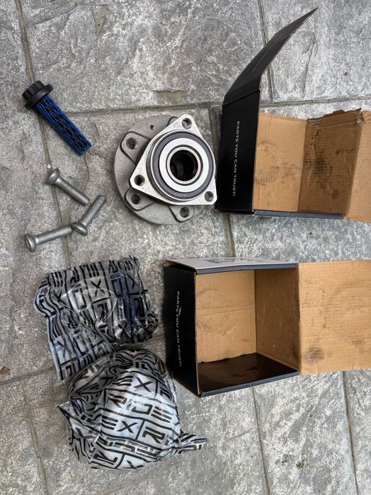 Butuci / rulmenți roată VW Golf 6 – noi, nefolosiți