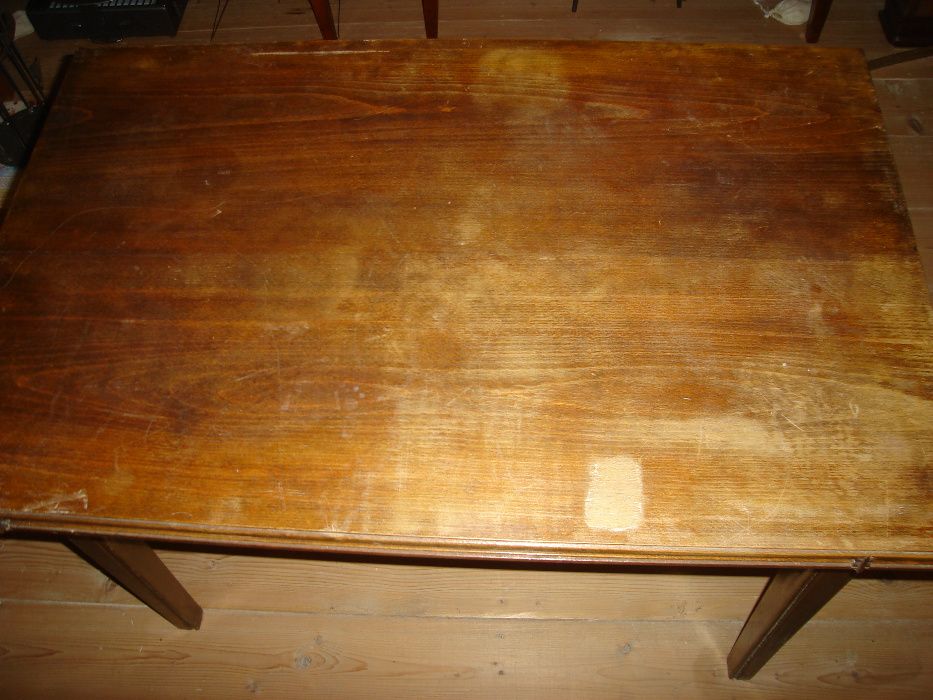 Masa reglabila , blat reglabil din lemn cu spatiu depozitare sub blat