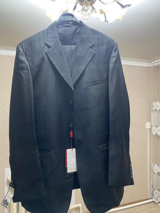 Продам костюмы | три варианта