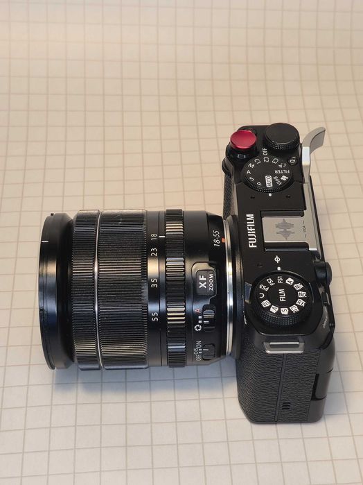 Fujifilm X‑M5 Mirrorless Compact + XF 18‑55mm