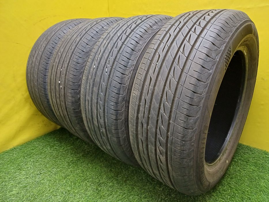 Шины 225/55 R16 Bridgestone комплект.