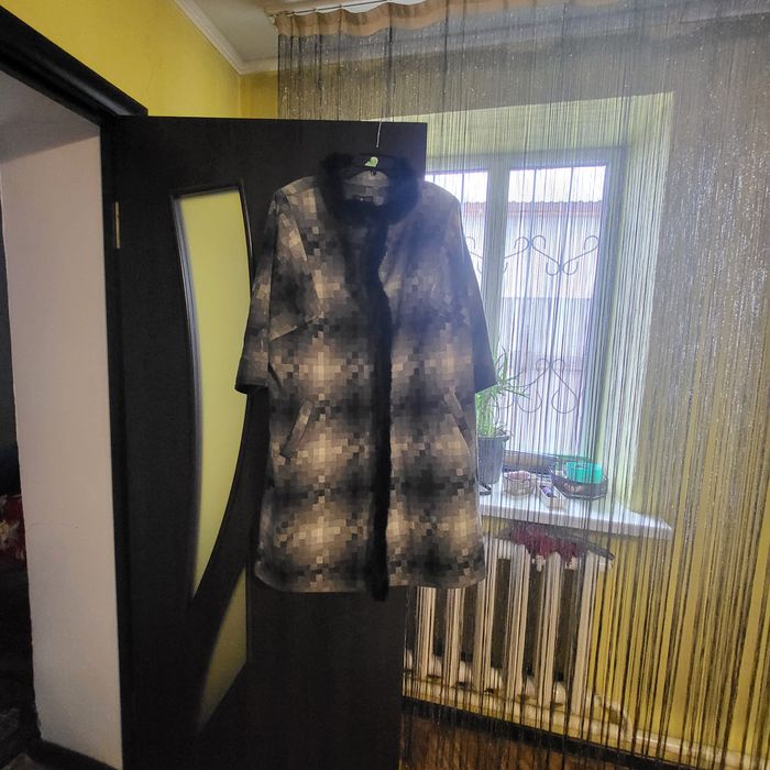 Продам пальто женское