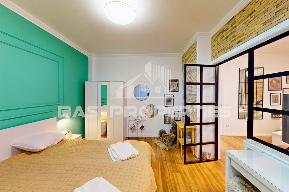 Продава се Многостаен апартамент в София, Център - 111 кв.м за 2642 €/кв.м - Снимка #11