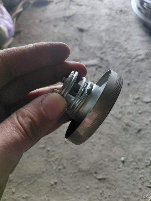 Запчастлар сотилади