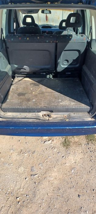 Mercedes Vaneo на части