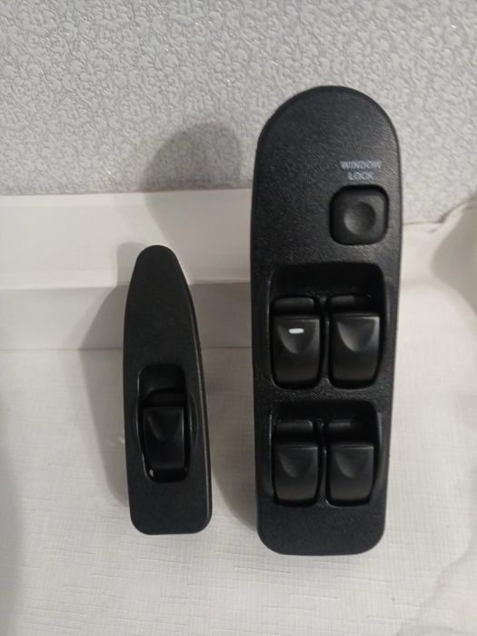 Нова Бутониера за ел. стъкла за Mitsubishi Space star  и Carisma