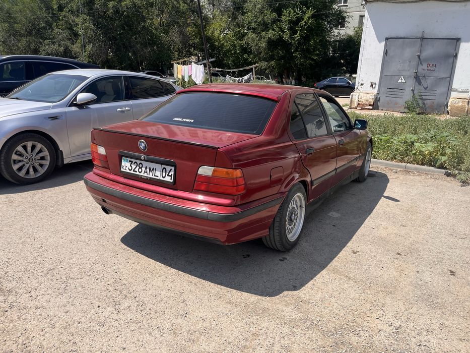 Bmw e36 m43 1992 год