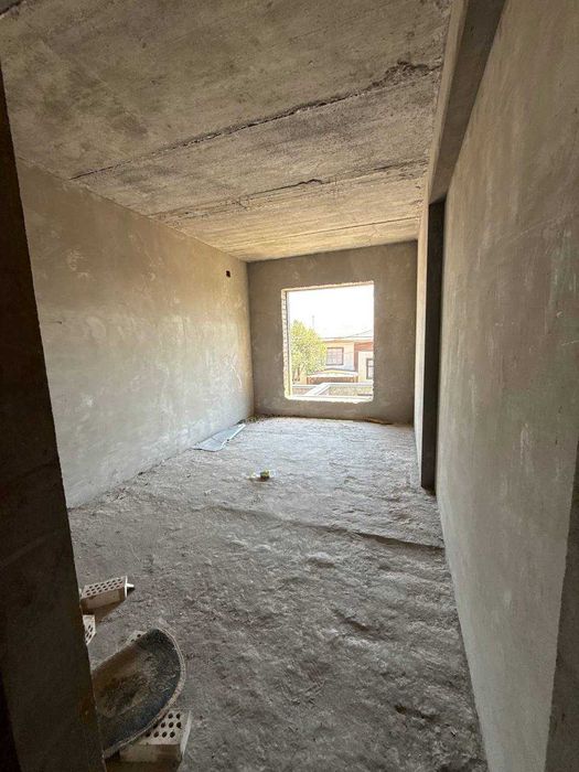 qoyliq massiv 1  uchastka 2.4 sotih karoka