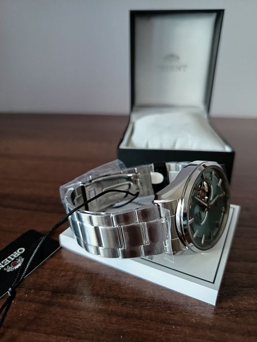 Orient Contemporary Semi Skeleton RA-AR0009L30B; ORIGINAL, acte, nou.