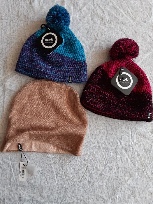 нови шапки 100% wool/ вълна