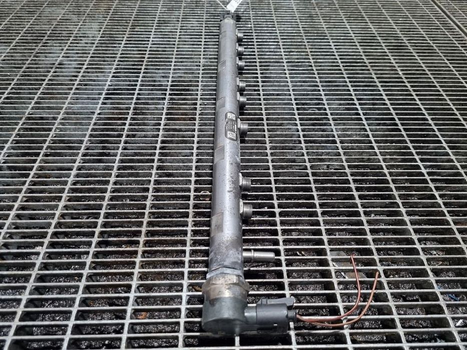 Rampa injectoare BMW X5 E70 Facelift 3.0 D 2010 - 2013 245CP 	N57D30A (1283) 0445216036