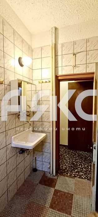 Дава се под наем Четиристаен апартамент в София, Редута - 124 кв.м за 650 € - Снимка #5