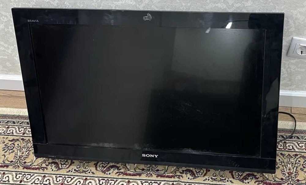 Срочно продаю ТV Sony KDL-32BX321