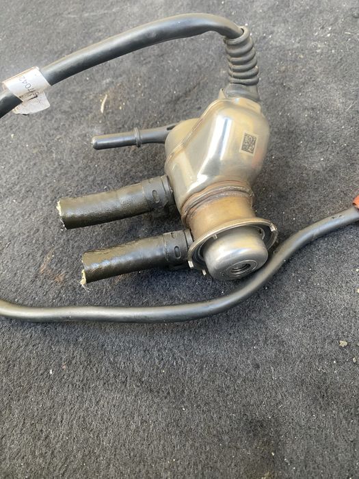 Injector adblue Audi a4 b9 2.0tdi euro6 DEUA cod 0444025048-03