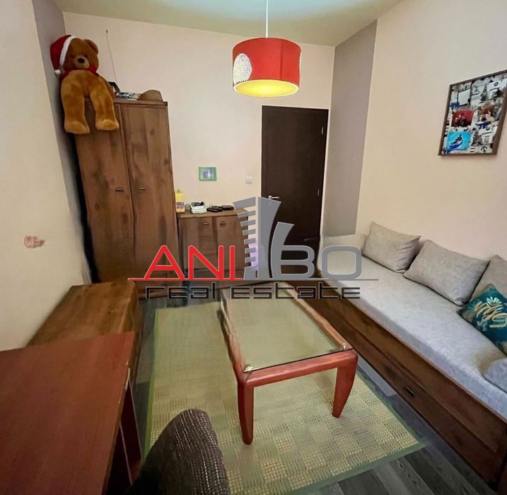 Продава се Четиристаен апартамент в Варна, Бриз - 170 кв.м за 1788 €/кв.м - Снимка #2