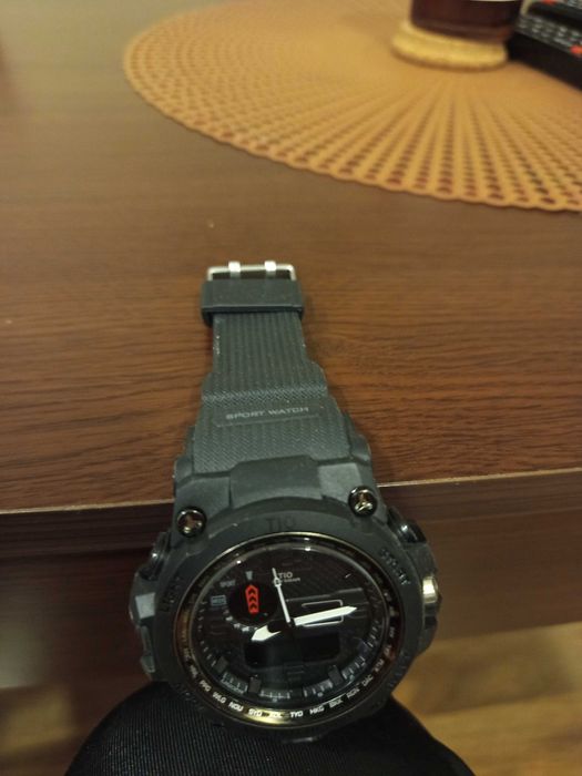 Черен часовник мъжки или за тинейджър