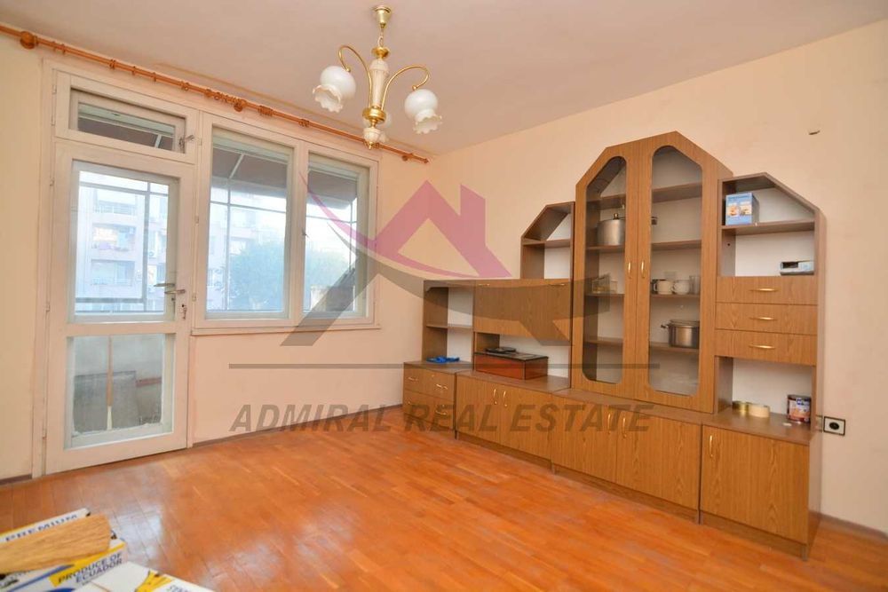 Дава се под наем Тристаен апартамент в Варна, Аспарухово - 70 кв.м за 250 € - Снимка #2