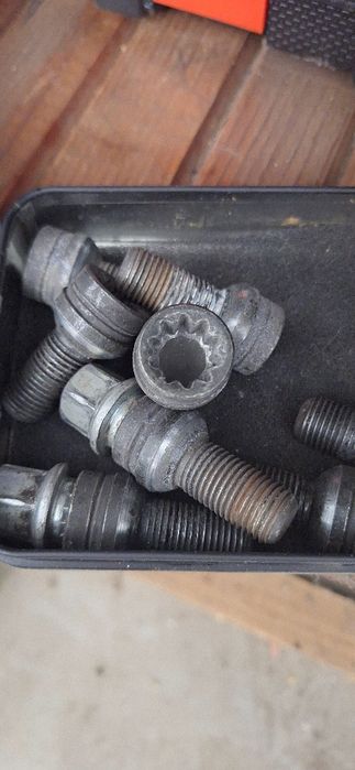 За части  Сеат Алтеа 1.9 105 кс