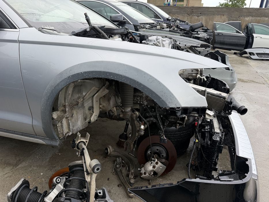 Калник ляв десен Audi A6 4G Allroad C7 C7.5 калници ауди а6 олроуд 4г