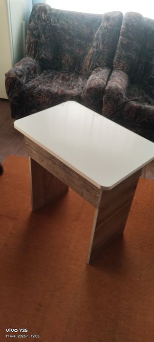 Стол за 300000сум