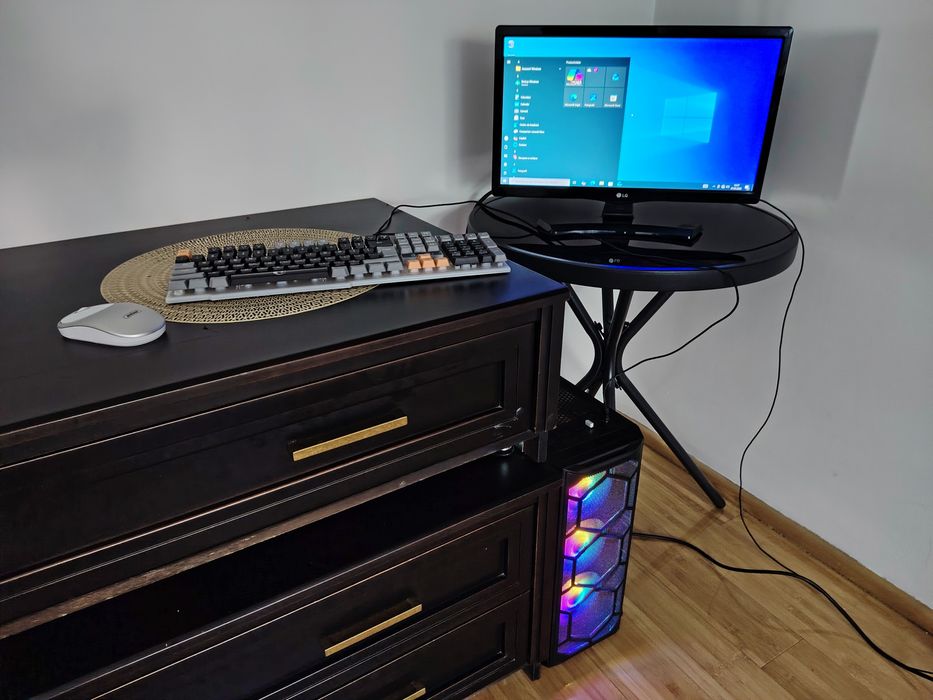 OFERTĂ | Monitor / Mini Televizor LG, 49 cm, LED