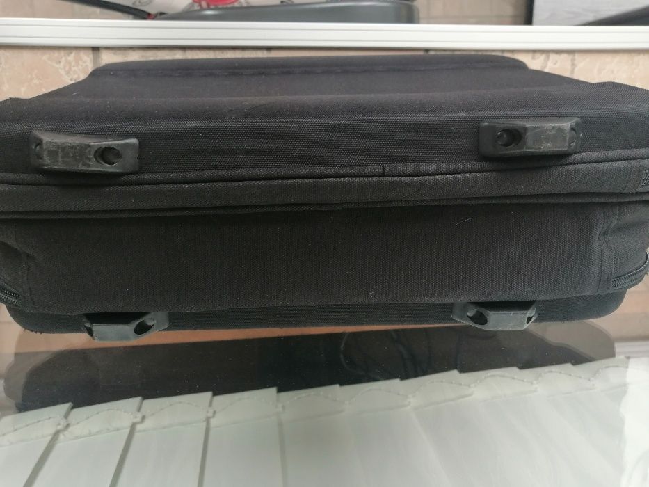 оригинална чанта Toshiba