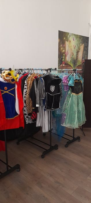 Costume Carnaval de inchiriat