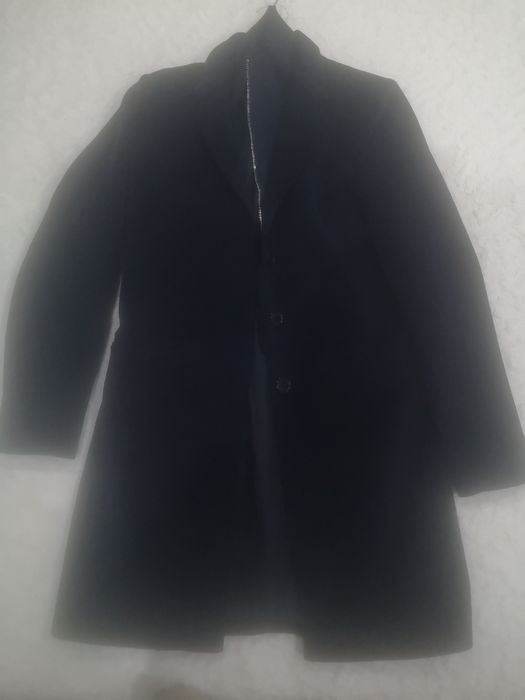 Дамско палто до коляното