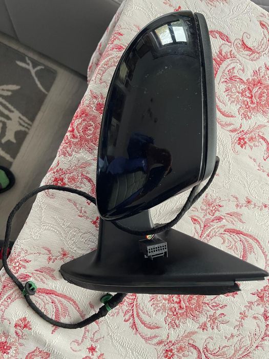 Vand oglindă dreapta Passat B7