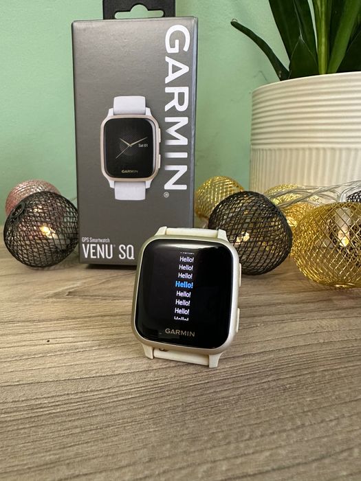 Garmin Venu Sq - alb/aurie