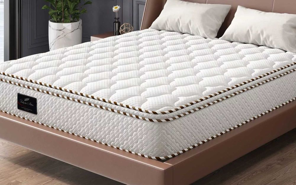 Matras krovat spalni