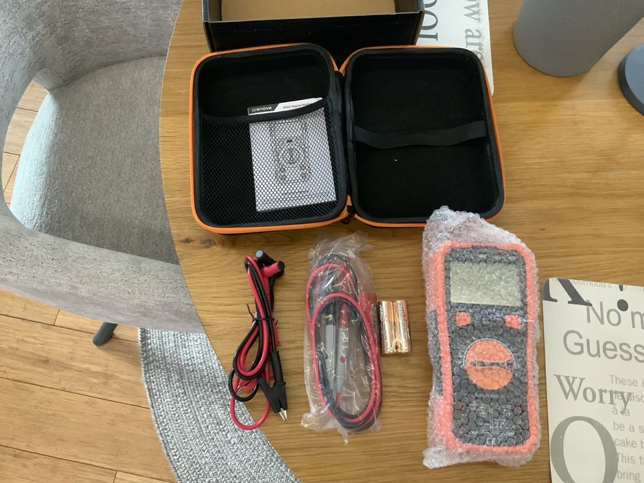 Мултицет/ мултиметър цифров Crenova 890Z