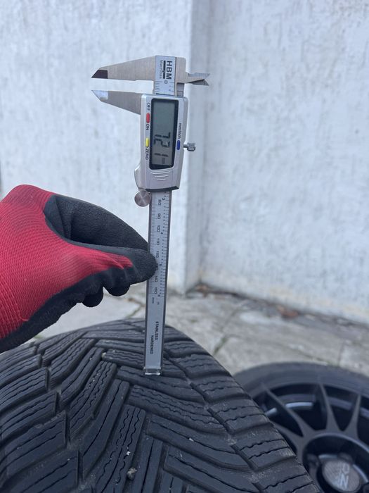 OZ Ultraleggera 17”+ Michelin alpin 6