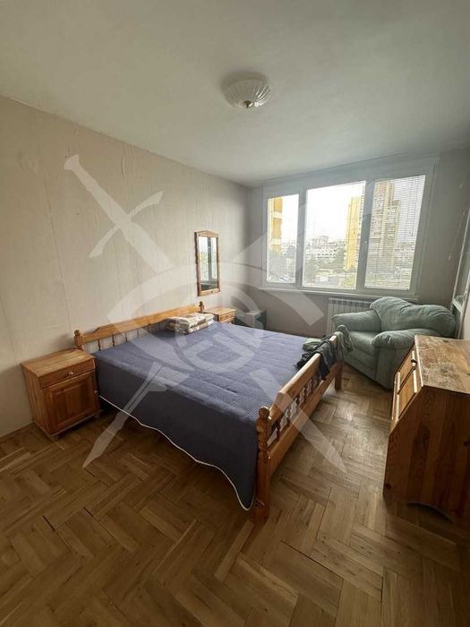 Дава се под наем Тристаен апартамент в София, Дружба 1 - 110 кв.м за 650 € - Снимка #1