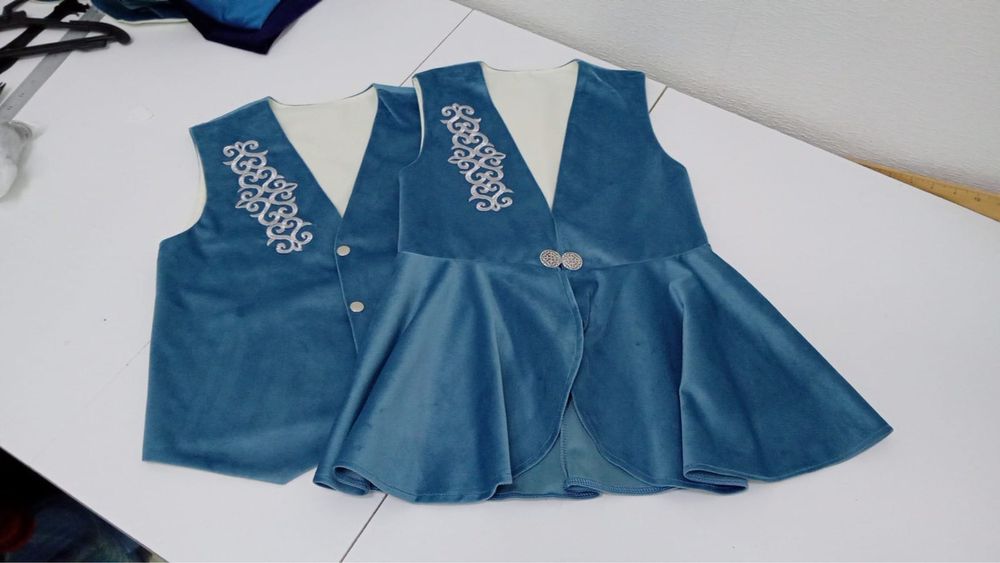 Национальные жилетки