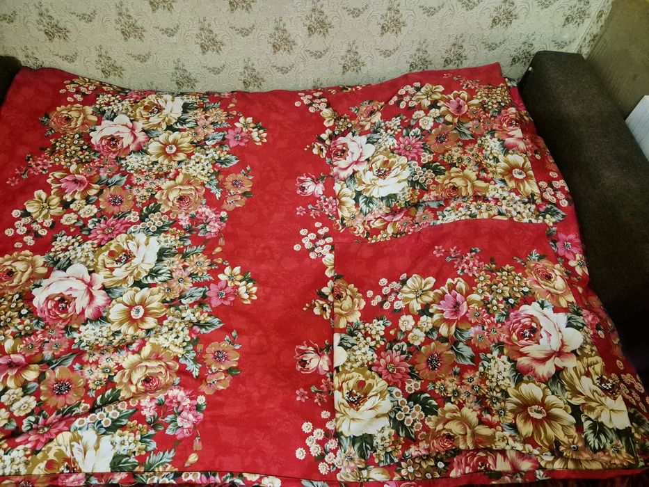 Продам простыни б/у, 100% хлопок.